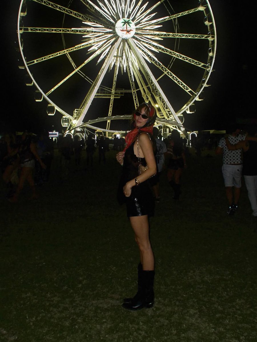 Melody Lou Fournier tweet media