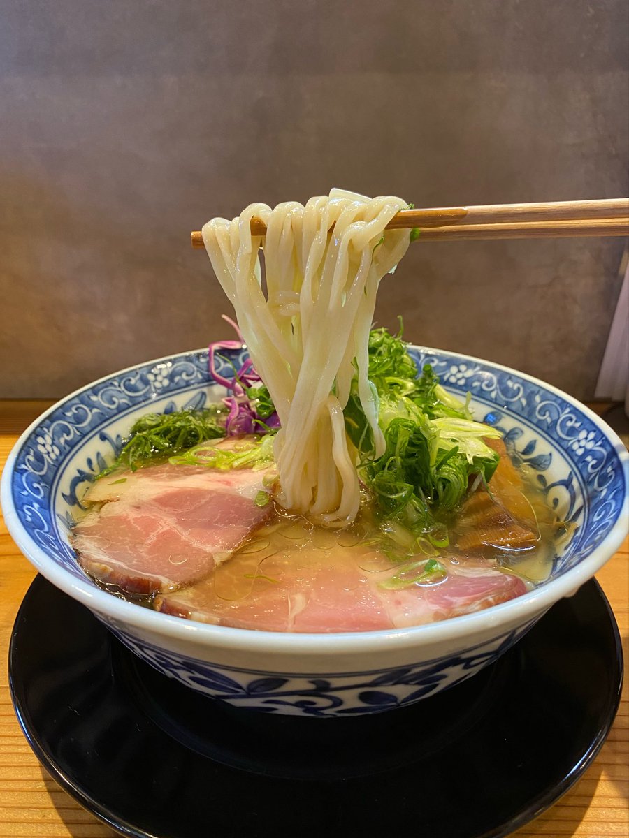 ら之助 tweet media