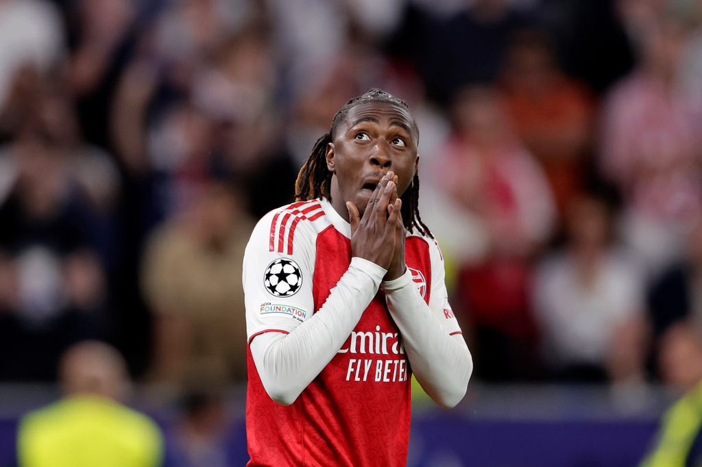 UTD_Seth001's tweet photo. 🚨 John Terry on Eberechi Eze and Gabriel Magalhães facing racial abuse after their penalty misses in the UCL final against PSG:

“First of all, congratulations to PSG. Winning a Champions League final on penalties takes quality and nerve.

As for Eze and Gabriel, they’ll be hurting tonight. They’ll know they had a chance to help Arsenal win the biggest trophy in club football and unfortunately it didn’t happen.

That’s football. Penalty shootouts can be cruel.

Players can be criticised for performances, missed chances or missed penalties because that’s part of the game.

But what should never be part of football is racism.

There is no excuse for it. None.

Be disappointed, be frustrated, analyse the mistakes, but racial abuse is completely unacceptable.

Those players gave everything to get Arsenal to a Champions League final and they deserve respect as human beings.

Football rivalry should never cross that line.”
{@SkySportsNews }