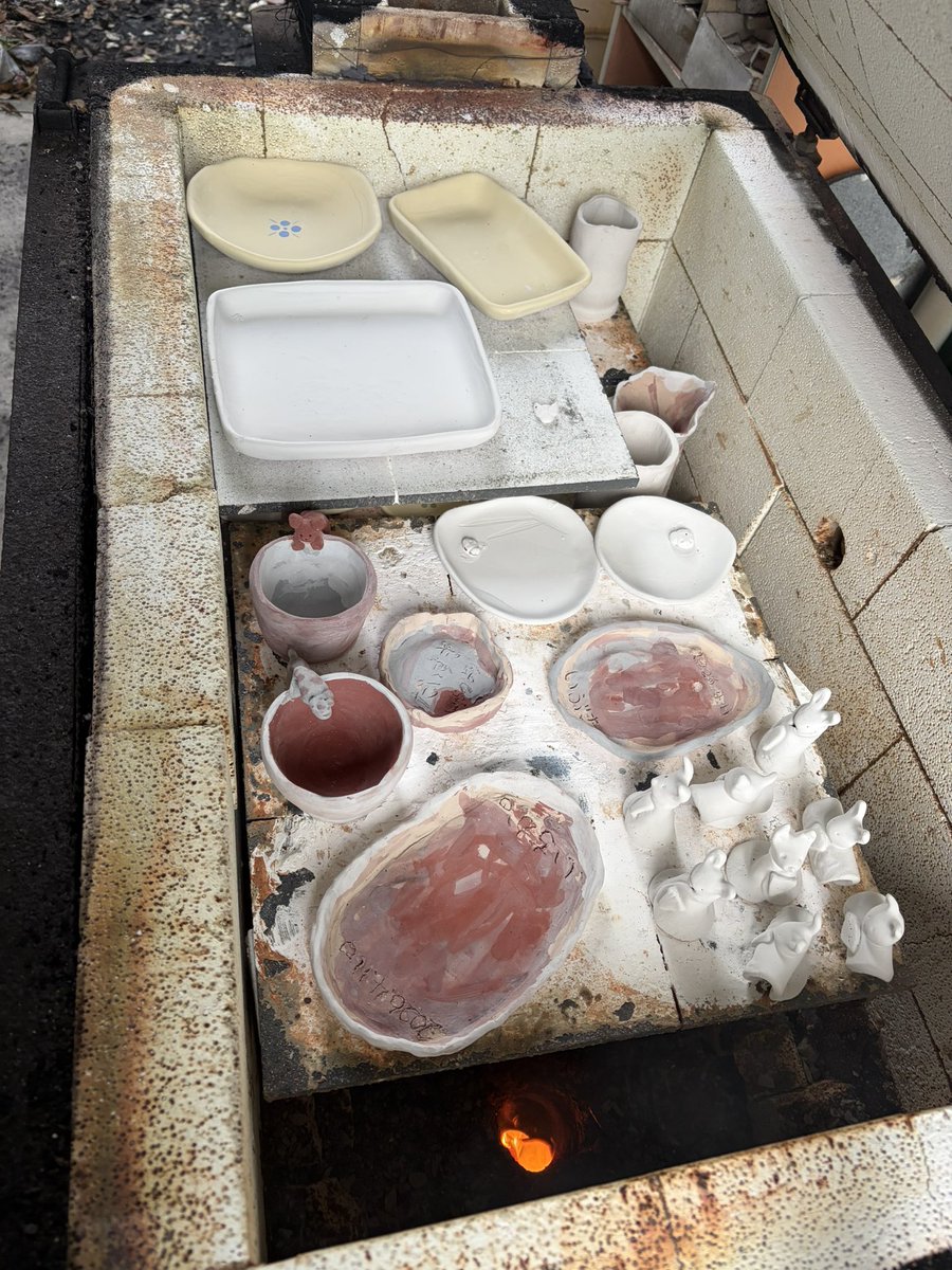 jh3jbb's tweet photo. 本焼き始めます
#きみの幸工房 https://t.co/yqxtC3S4fL