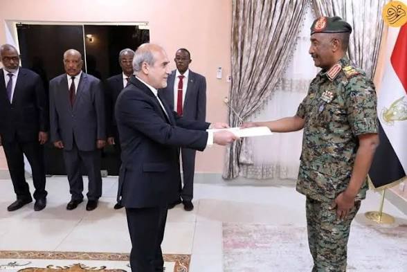 Greencoine's tweet photo. @_A_khalifa You're totally right. This regime relies on cash to fund and spread terrorism across the globe. Everyone knows they're shipping drones and missiles to Yaman and Sudan and Ethiopia to export Threats and intimidation to Baboalmandab straight like Hormoz straight. https://t.co/yOvahNtLe4