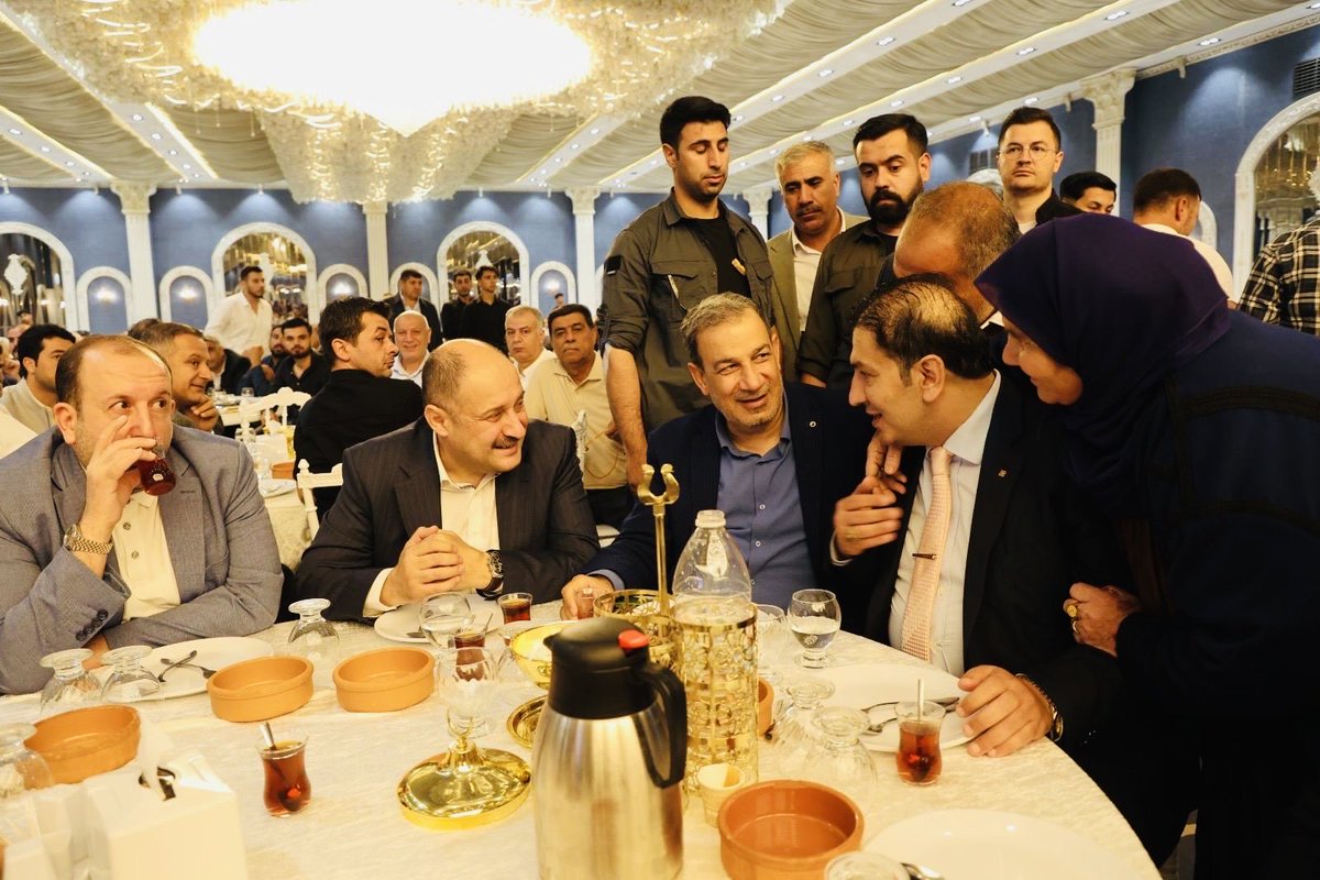 mustafayavvuz's tweet photo. Tacar ve Toprak ailelerinin düğün törenine katılarak mutluluklarına tanıklık nikahlarına şahitlik ettik.
Genç çifte iki cihan saadeti diliyorum… https://t.co/F6KvTS1Jxt