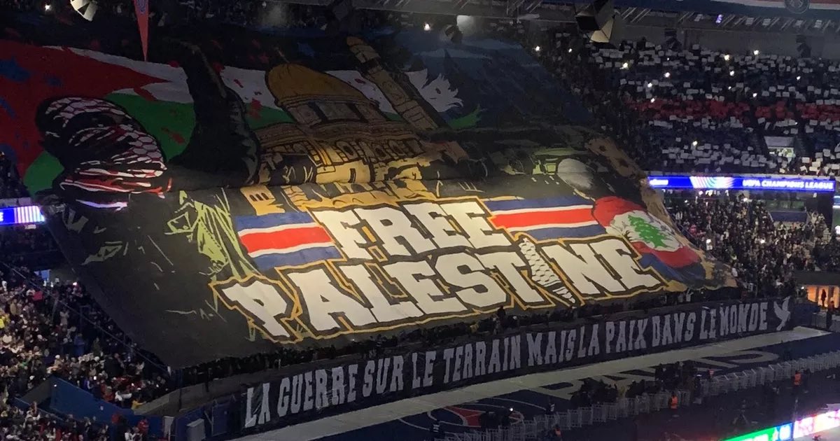 RimaHas's tweet photo. @HeimatliebeDE Des remerciements aux ultras pour leur soutien à la Palestine. https://t.co/uPdPIrkcoS