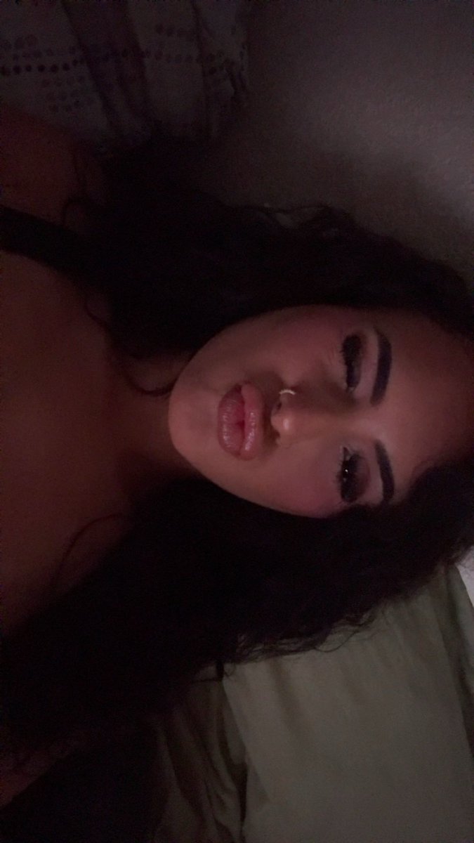 numbnrr's tweet photo. 💋biz https://t.co/KeFYMEOy2F