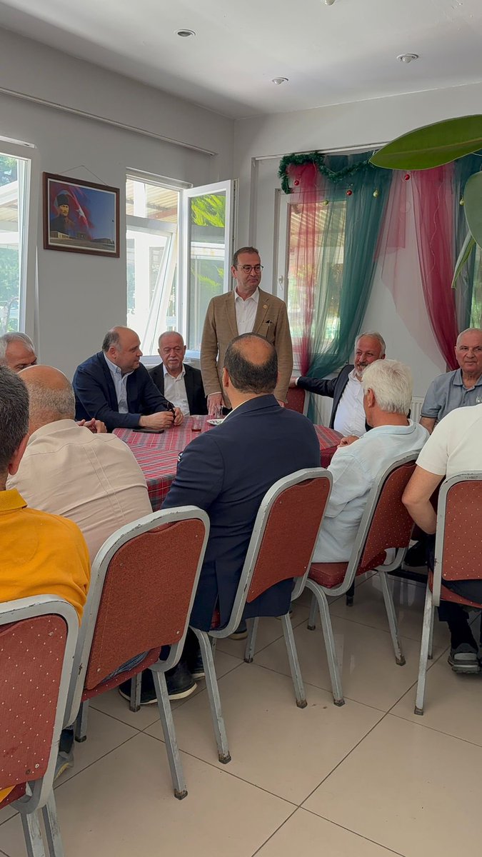 ridvanuz17's tweet photo. Çanakkale İl Başkanımız Sn. Selahattin Yıldızlar ve Yönetim Kurulu Üyelerimiz ile birlikte, Karadenizliler Derneği’nin bayramlaşma programına katılım sağladık.

Dernek Başkanımız Sn. Yusuf Çakar, dernek yönetim kurulu üyeleri ve Çanakkale’de yaşayan Karadenizli hemşehrilerimizle bir araya gelerek bayramlaştık.

Misafirperverlikleri ve samimi ev sahiplikleri için Karadenizliler Derneği’ne teşekkür ediyor; birlik, beraberlik ve kardeşlik duygularımızın daim olmasını diliyorum.

Kurban Bayramımız mübarek olsun.