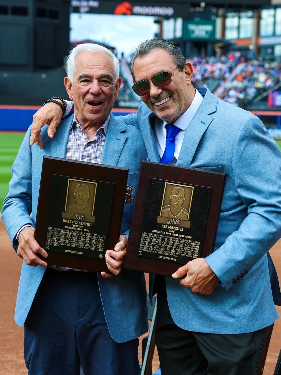NYMhistory's tweet photo. Congratulations to the two newest members of the Mets Hall of Fame, Lee Mazzilli and Bobby Valentine!

📸: @Mets https://t.co/2HX4S2jlYl