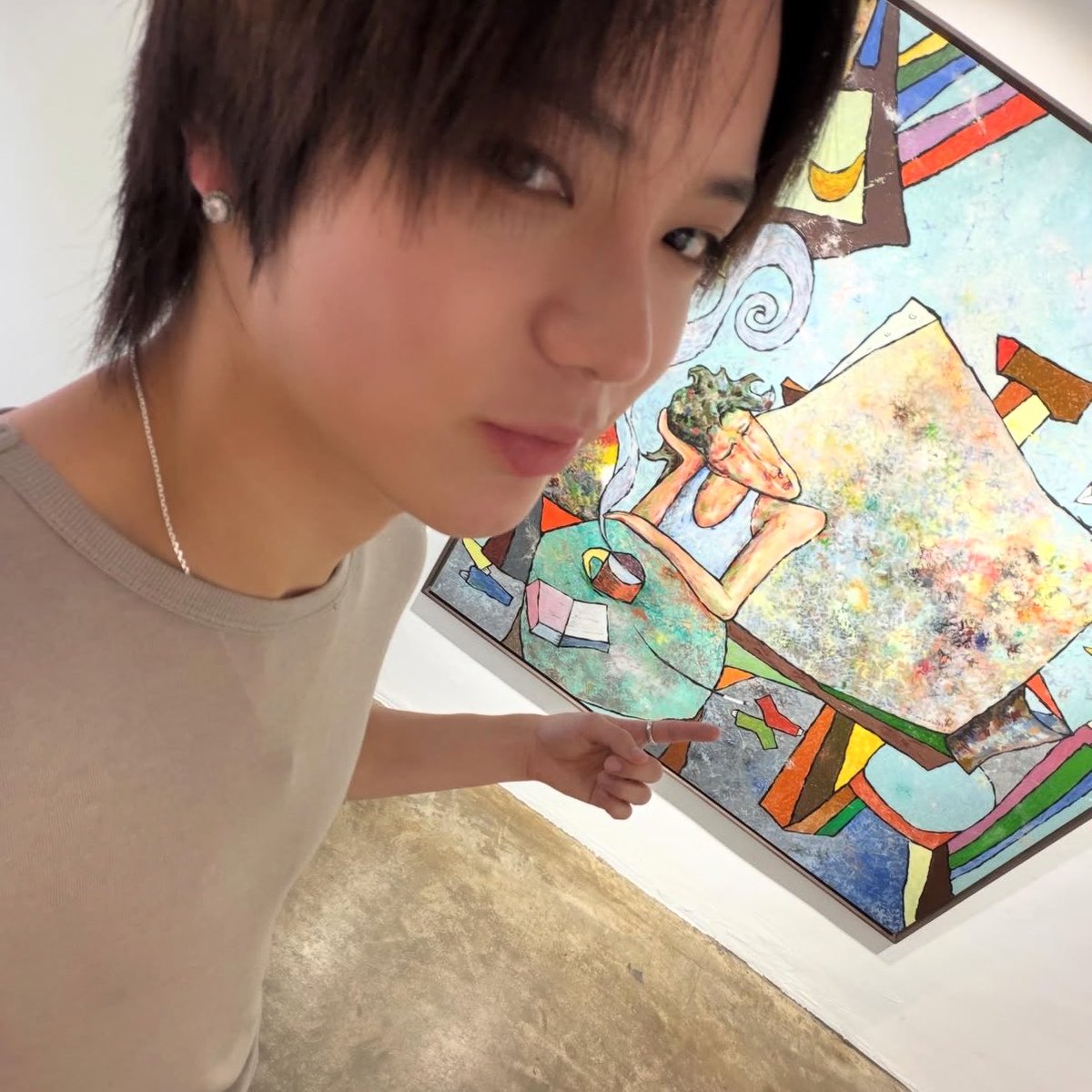 star ★ tweet media