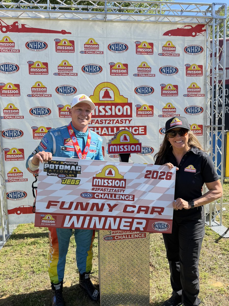 AngelleSampey's tweet photo. .@ProckRocket_TF takes the inaugural #PotomacNats Funny Car @MissionFoodsUS #2Fast2Tasty @NHRA Challenge title! 🏆 Congratulations on your first win of the season! 🎉 https://t.co/VrTFTCqPLK