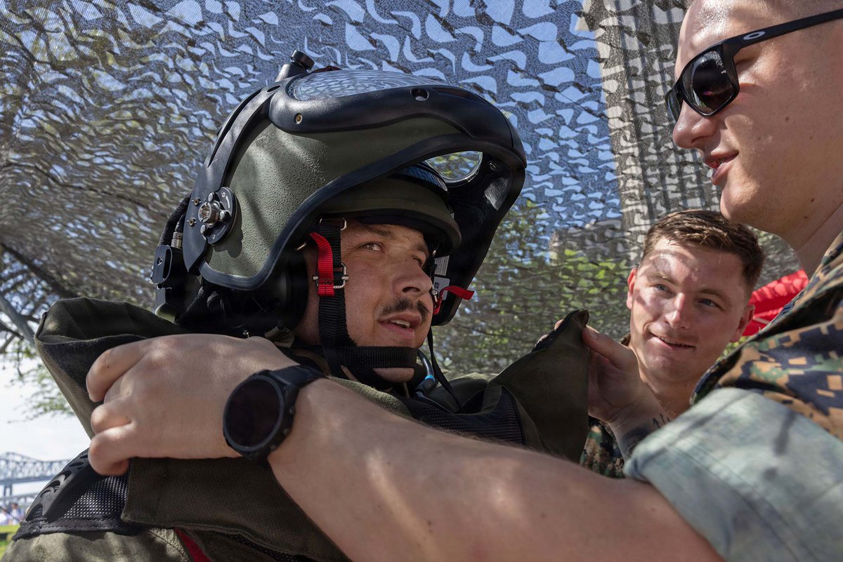 marforres's tweet photo. U.S. Marines engage with community members during a Sail 250 New Orleans event near the Audubon Aquarium, May 29, 2026, providing demonstrations of Marine Corps capabilities and equipment while connecting the public to the service’s role in national defense. 

#Sail250 #MARFORRES https://t.co/PGL76JgUhp