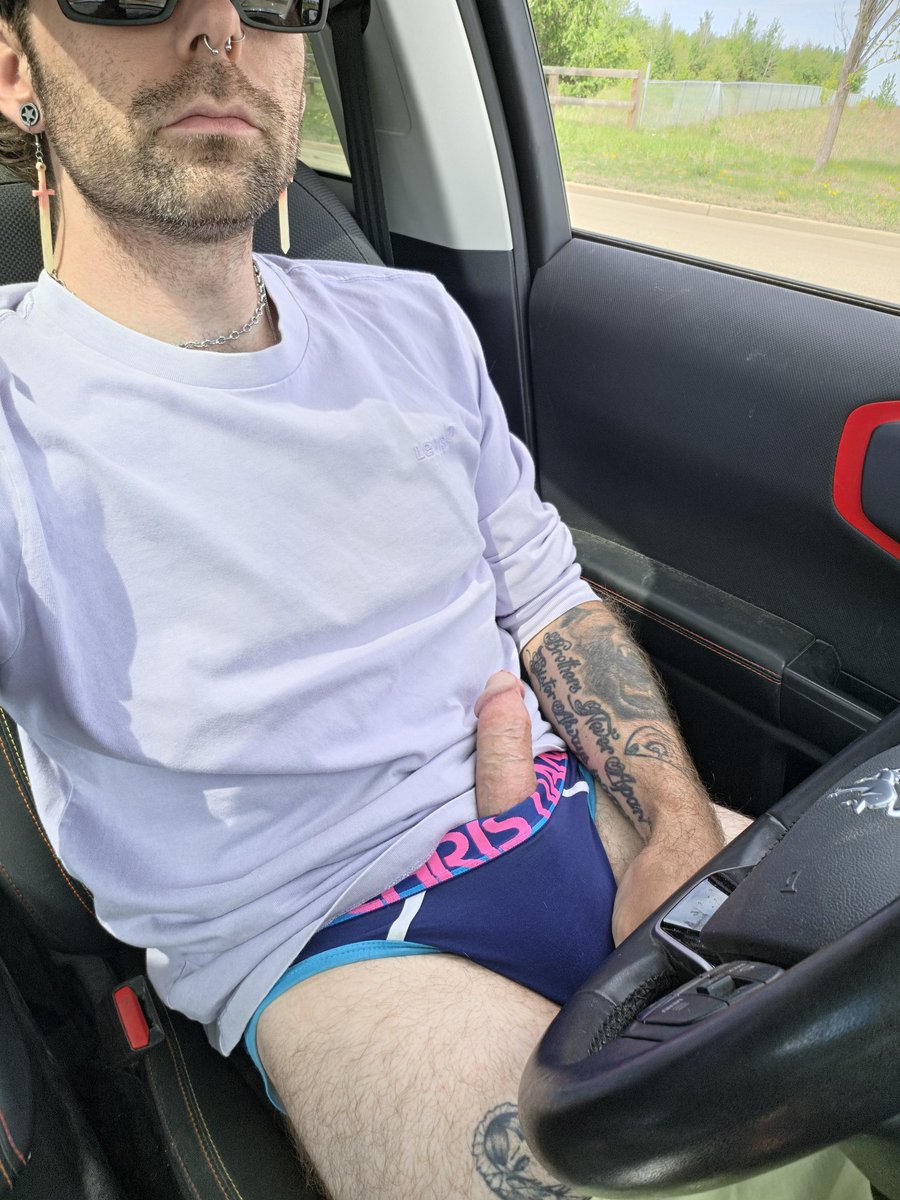 BoyConstrictor's tweet photo. did I jerk off in my car in public today? maybe (yes)
#nsfwtwtًً #cruising https://t.co/YPOZU8Hnsy