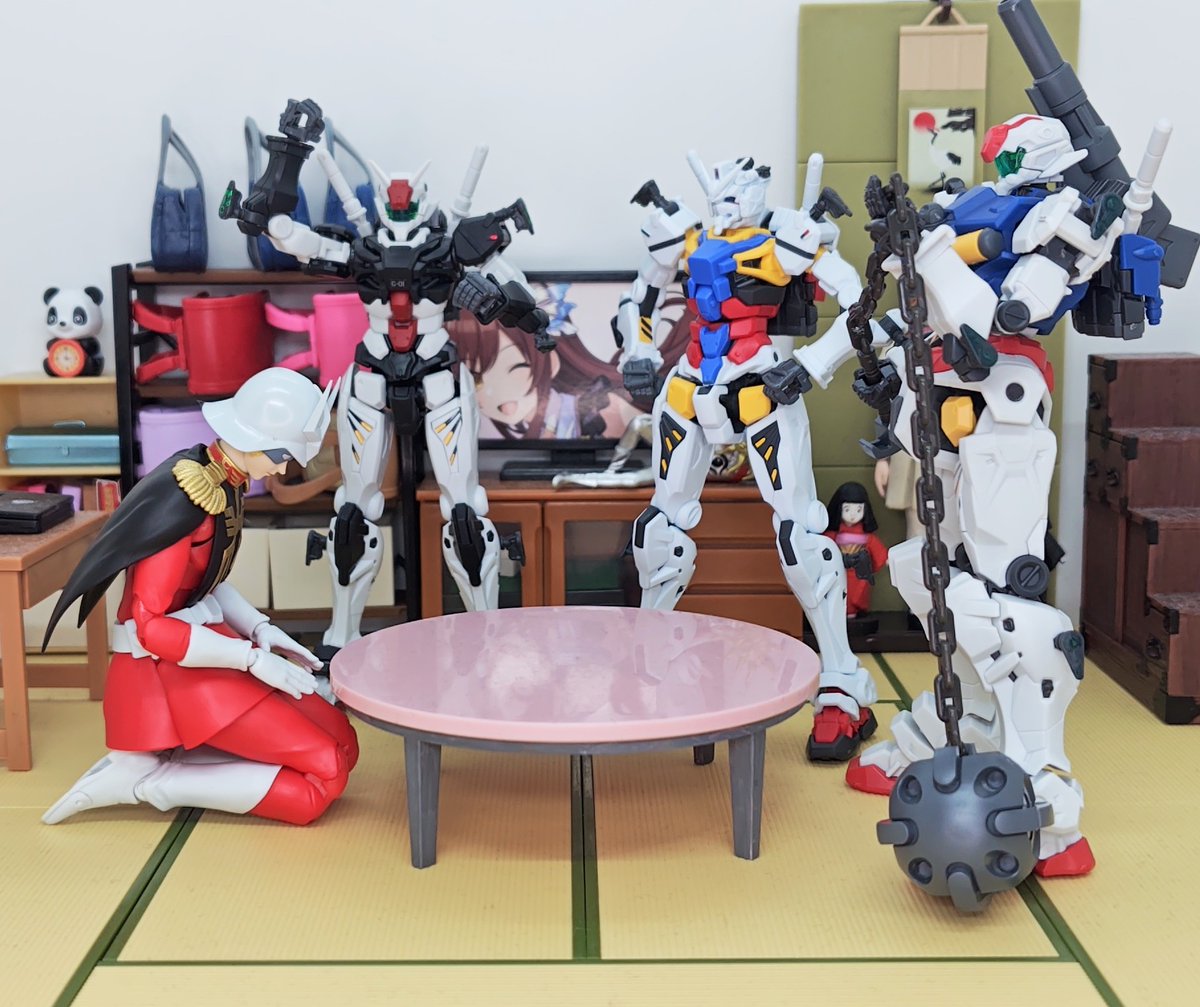 imgmay's tweet photo. 「…何故呼ばれたかわかっているね？」
「謝って許されると思うなよ！」
「………」
『帰りたい…足痛い…』 https://t.co/UDJq591ezl