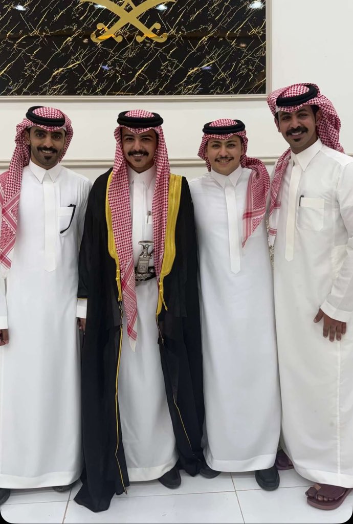 uda6_11's tweet photo. #حفل_زواج_زايد_سابر https://t.co/AEcepSOaBJ