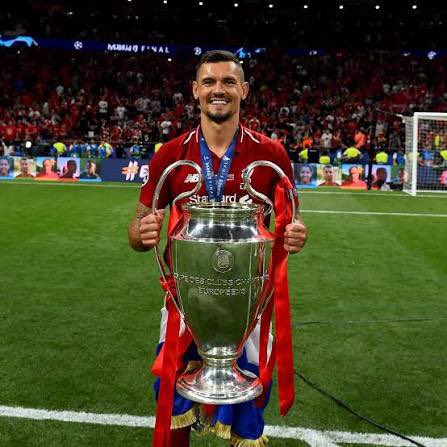 Spud_03's tweet photo. Gabriel come get your chain you bum https://t.co/FwHJ9syf2D