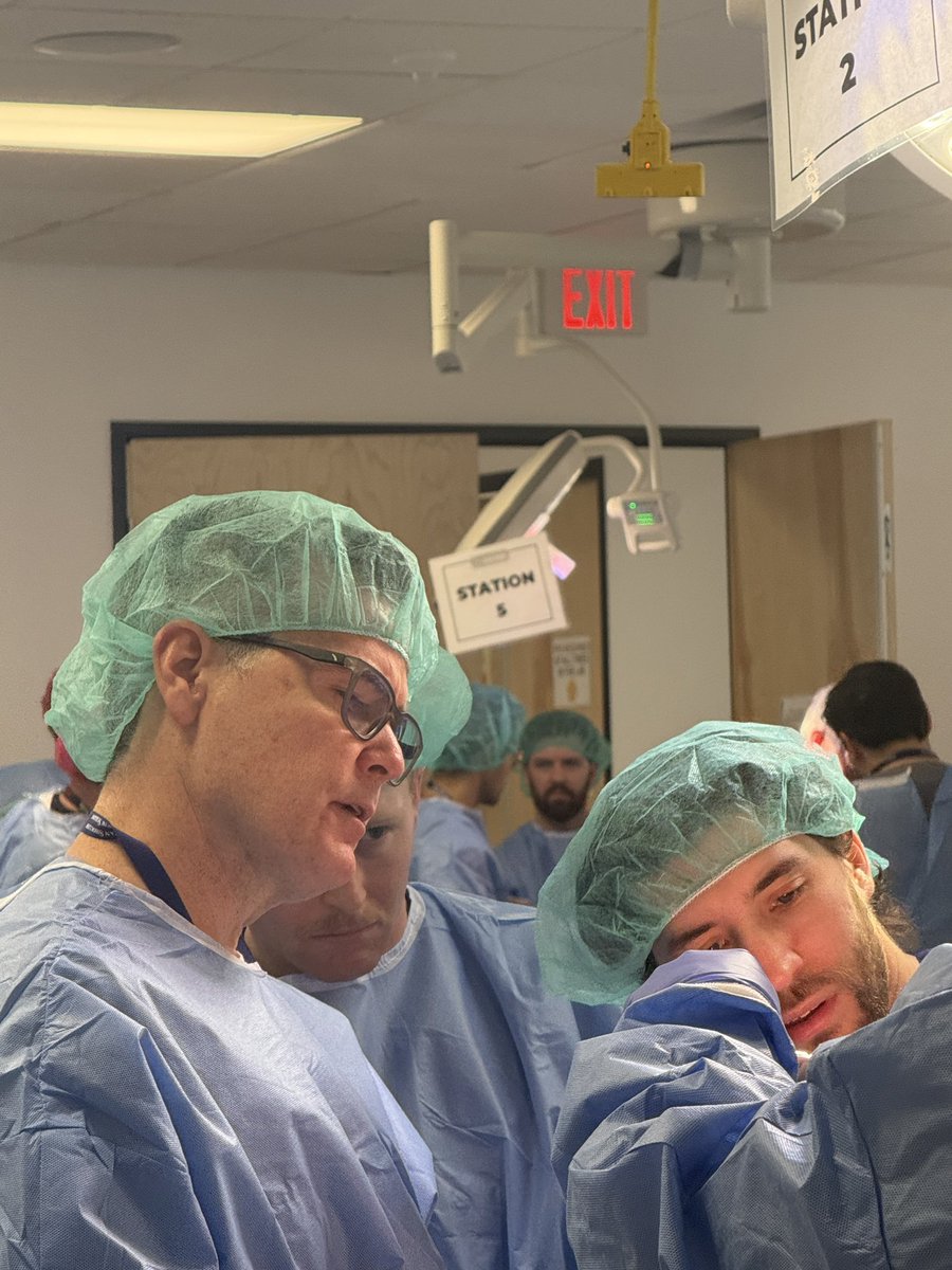 American Shoulder and Elbow Surgeons tweet media