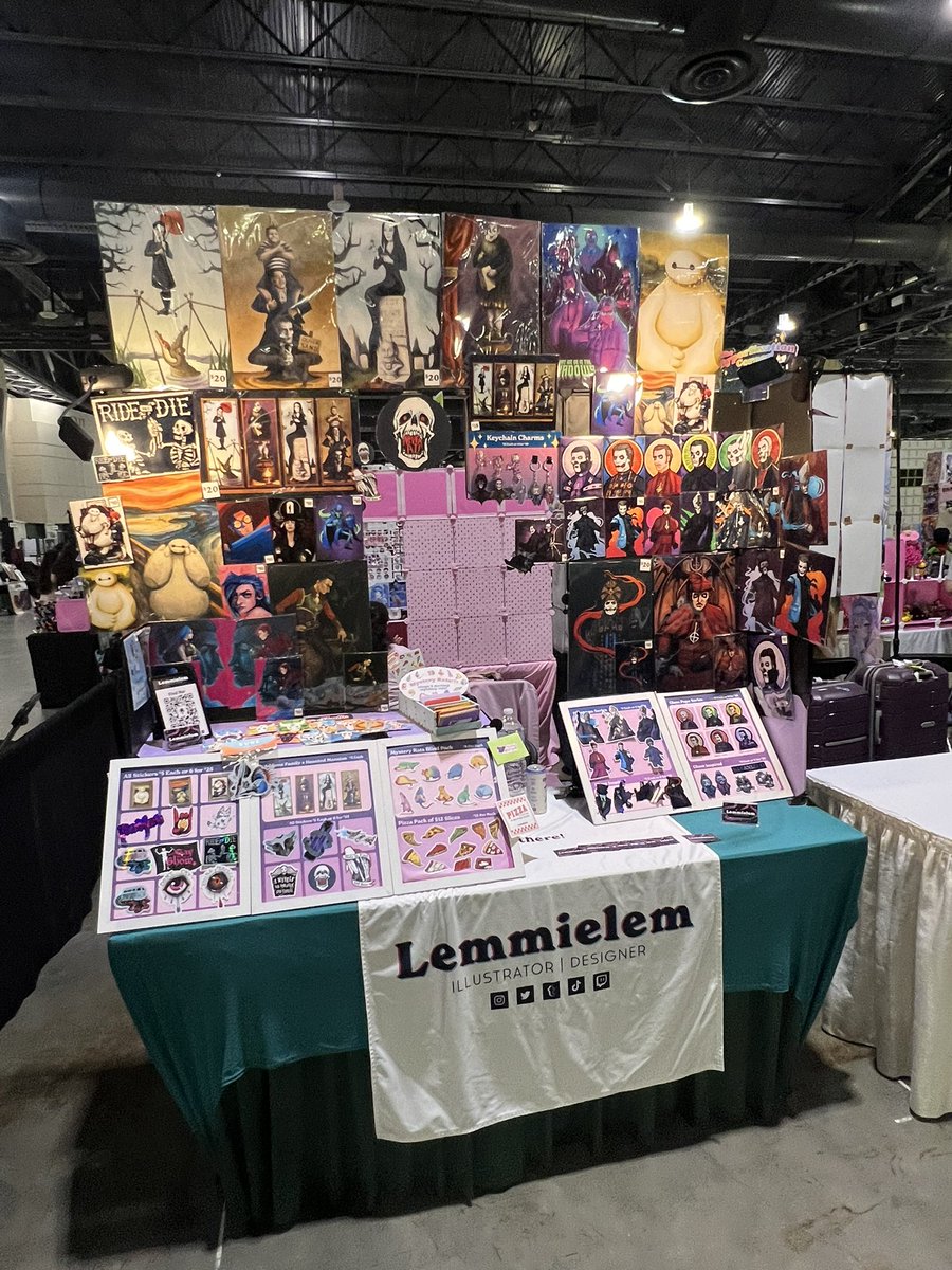 Lemmielem's tweet photo. Are you in Philly? What a coincidence, so am I! #fanexpophilly https://t.co/5R6lx2Zzru