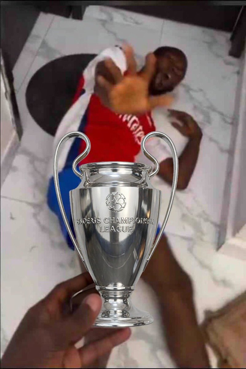 jem39894's tweet photo. 💔😂😂😂
Any Arsenal fans 
DM for therapy 
Free!!! https://t.co/lWoH8xL3Ok