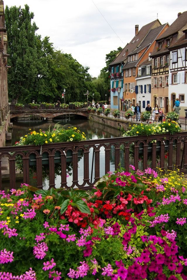 echoesofworld's tweet photo. Colmar, France https://t.co/meFXjBBvcI