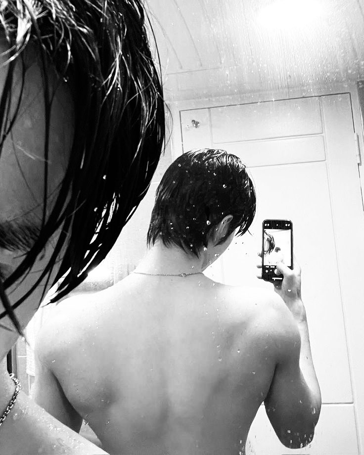 Matthmoxu's tweet photo. ⠀ ⠀ ⠀ ⠀

⠀⠀ ⠀  ⠀⠀ 愛 What do I have to do 𝙛𝙤𝙧 𝙮𝙤𝙪 to be with me?

⠀⠀ ⠀  ⠀⠀ https://t.co/y7ECtlB0qW