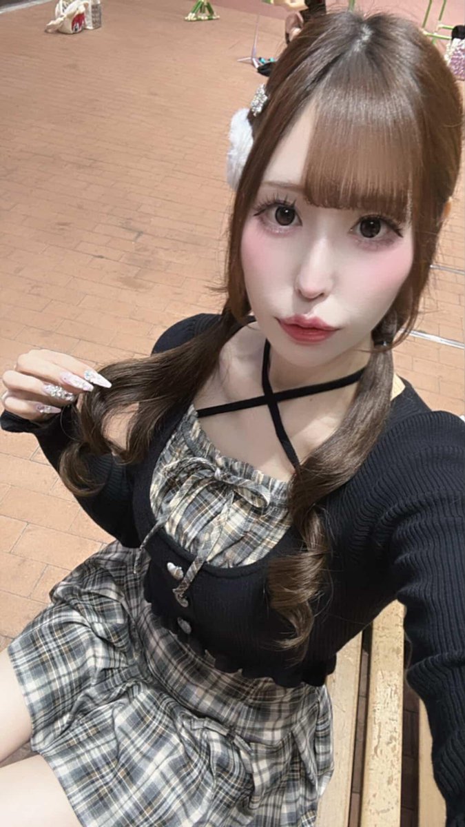 guest_cafebar_'s tweet photo. 🌛本日も有難う御座いました🌛

🎀本日31日ゲスト出勤🎀

20:00-2:00
大天使りりたん
@Lollipop__zZ
お店は7時まで

次回ゲスト
6月5日
18:00-23:30
愛美
@Manami_097
 えこりん
@ekorin_rin

7日
18:00-22:30
🎂お誕生日会🎂
ねぎとろまる
@negitoromaru_u

#ゲスト出勤 #コスプレ #グラビア https://t.co/qL4U96IWvW