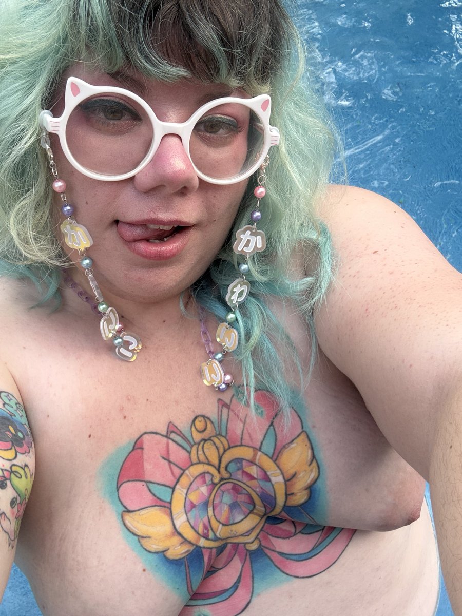 kawaii_cryptid's tweet photo. Skinny dipping rn! Cum hang w me! https://t.co/EDpnyj5eCN https://t.co/FoOXEi7mUP
