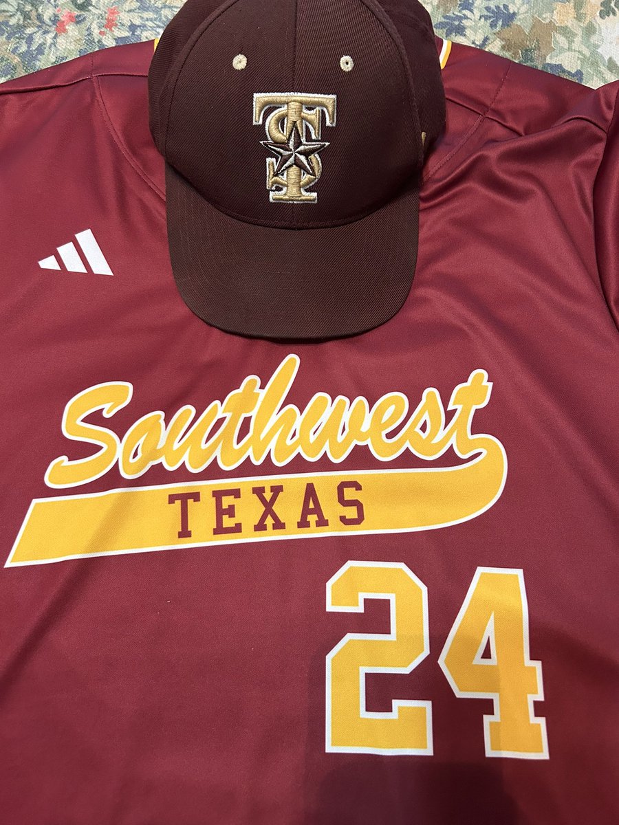 only1tommadden's tweet photo. @txstatebaseball here for the dub! Brought new MOJO! @txst was told by Aggies suits we couldn’t carry the Texas State Star logo on our hats. I’ve got mine and I’m from TEXAS STATE and I’m not scared of anything😽EAT EM UP!! https://t.co/HHTXb0JvgU