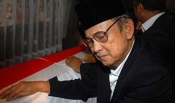 Lambe Saham tweet media