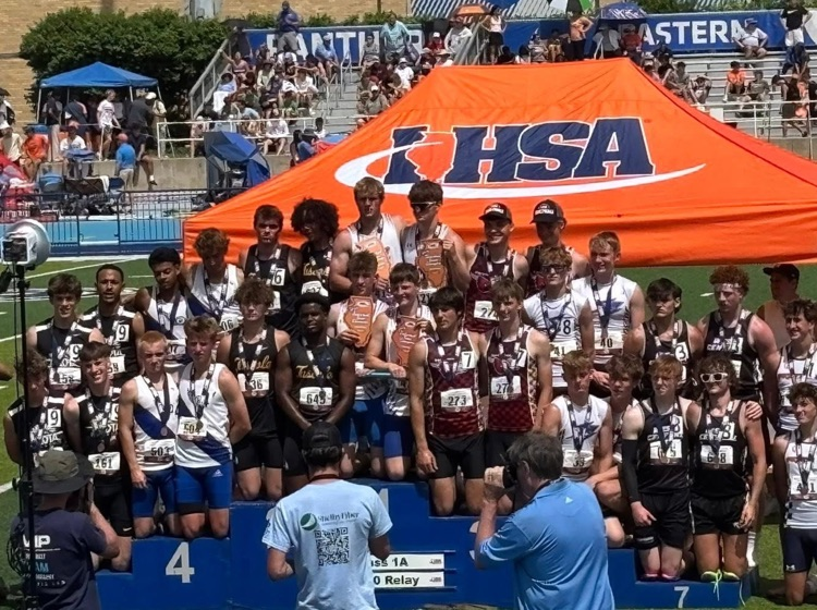 BHRABlueDevils's tweet photo. 🔥 STATE FINALS SUCCESS FOR BHRA BOYS TRACK &amp; FIELD! 🔥

🏆 10th in State as a Team!

🥈 4x100m Relay – State Runner-Up
🔥 4x200m Relay – 5th Place:
Dylan Davis, Mason Cunningham, Isaac Cahill, Gavin High ⚡

💪 Conner Powell – 5th Place Shot Put
💥 Vince Lance – 8th Place Discus https://t.co/hq1g2ofj5O