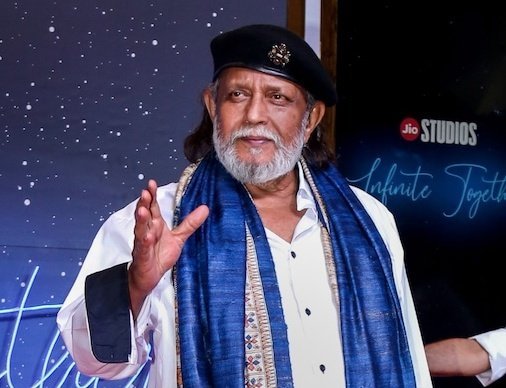NewsAlgebraIND's tweet photo. BIG NEWS 🚨 BJP leader &amp; Superstar Mithun Chakraborty donates 8 Air Conditioners for District Hospital in Bengal. https://t.co/tCZh98v8jK