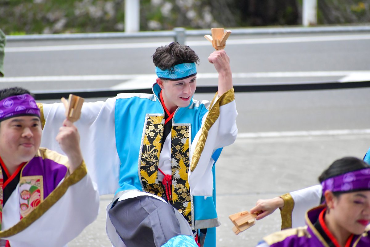 matsumasa2love1's tweet photo. 2026.4.5@さくらﾀｳﾝよさこい
國士舞双さん

『暁』

#さくらタウンよさこい #國士舞双 https://t.co/UC4GJ85J9f