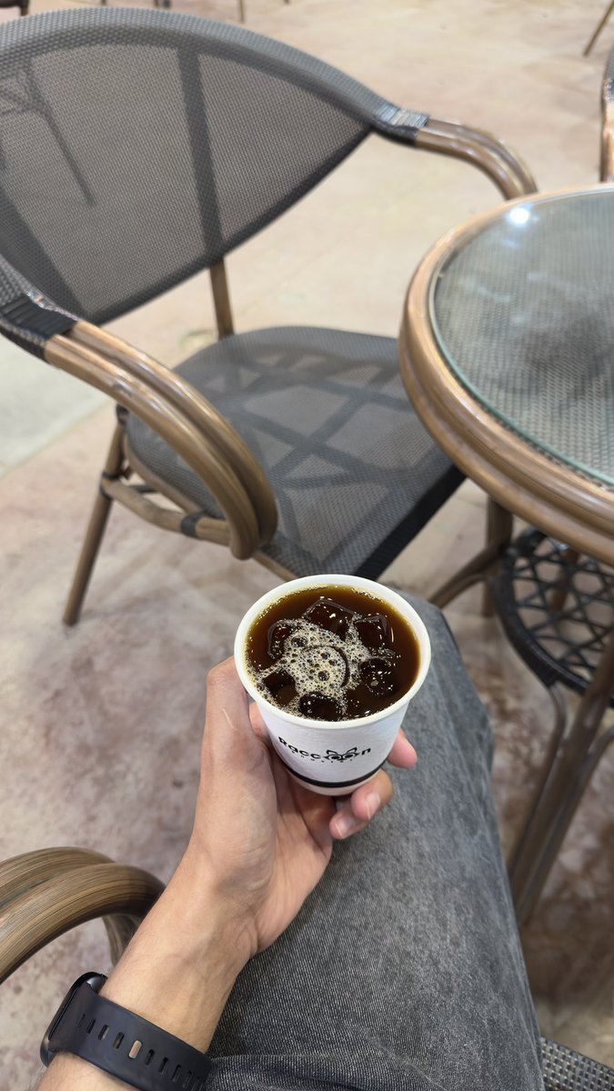 80vbn's tweet photo. 💆🏻‍♂️☕️ https://t.co/7khkC4XAIU