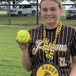 Photo by L-M Softball (@LMSoftball1)