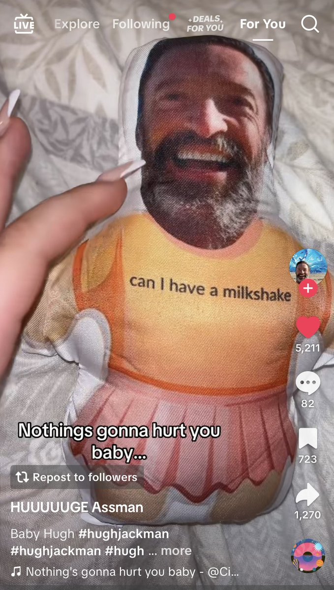 juryNexecution's tweet photo. @greasy0deer i was born yesterday please be kind im trying so hard and no one loves me https://t.co/DjMO1VW4ha