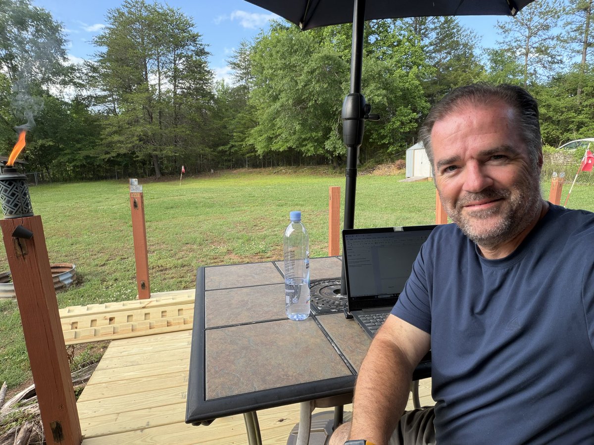 EPBAuthor's tweet photo. Why yes … I’m sitting on my back deck writing the last 3 chapters I have to finish tonight to complete DOWNFALL book 4 in The BODY MAN Series 

And yes my deck is torn apart as I rebuild it (decking boards replaced. Railings next) 

But 1st gotta put DOWNFALL to bed. This thing is a doozy and answers the questions raised in BREACH OF TRUST and hinted at in SUPREME JUSTICE

https://t.co/e8NEBmON1n