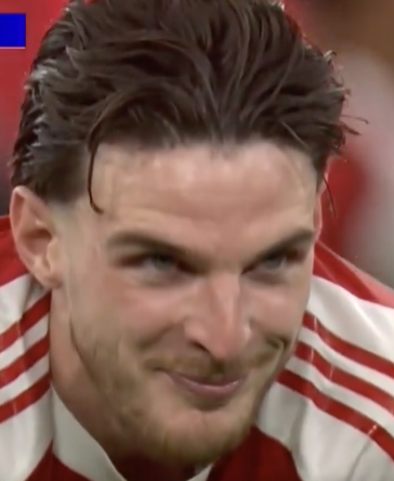 OrangStressID's tweet photo. @footballontnt He stared at Gabriel 👀 https://t.co/OeFWjuA0UO