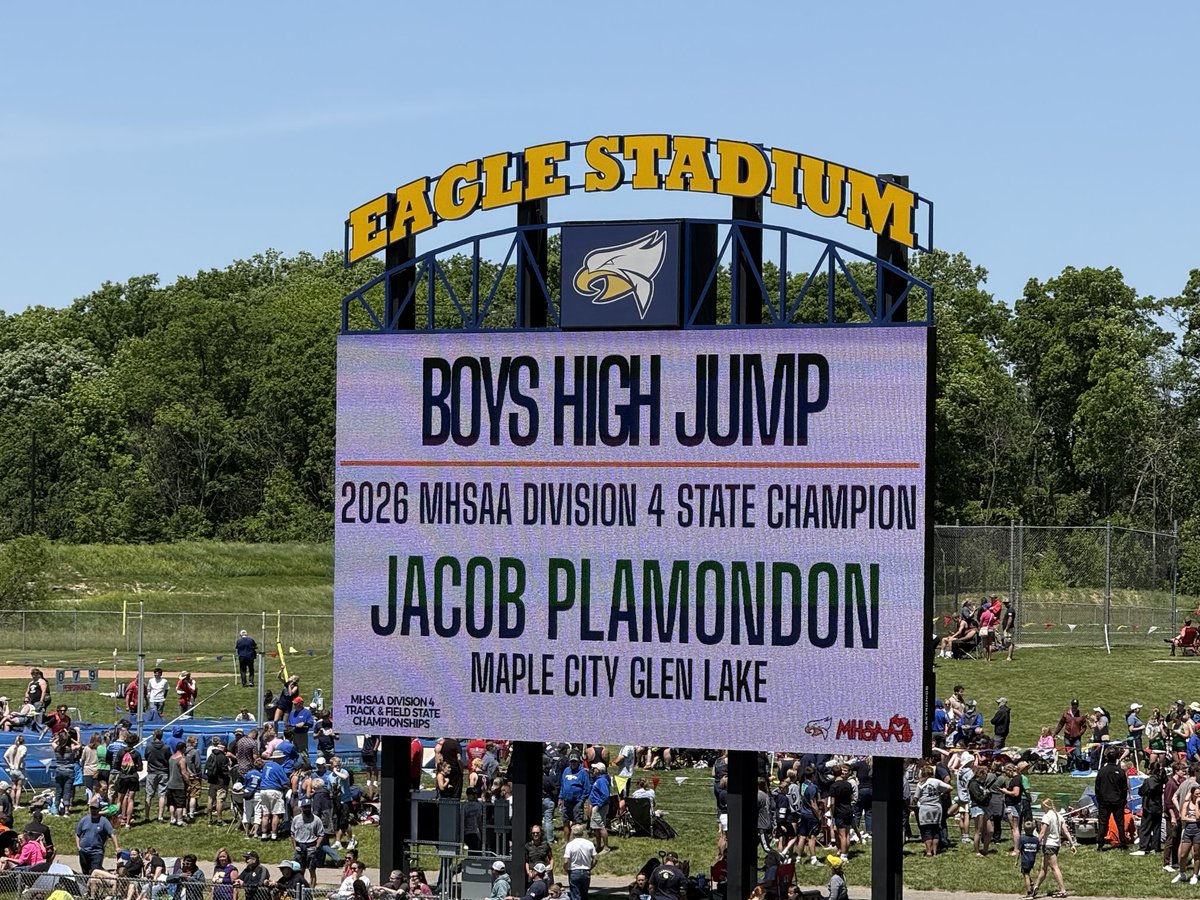 CoachBMiller44's tweet photo. Congratulations to future Ferris State Bulldawg Jacob Plamondon on his MHSAA State Championship! https://t.co/0MCJ3bNqGI