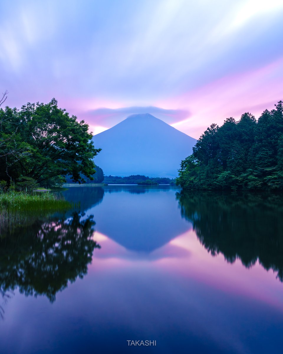 Takashi_LF's tweet photo. 🗻
夜明けの田貫湖

Lake Tanuki at dawn https://t.co/VJe3V3i0Oz