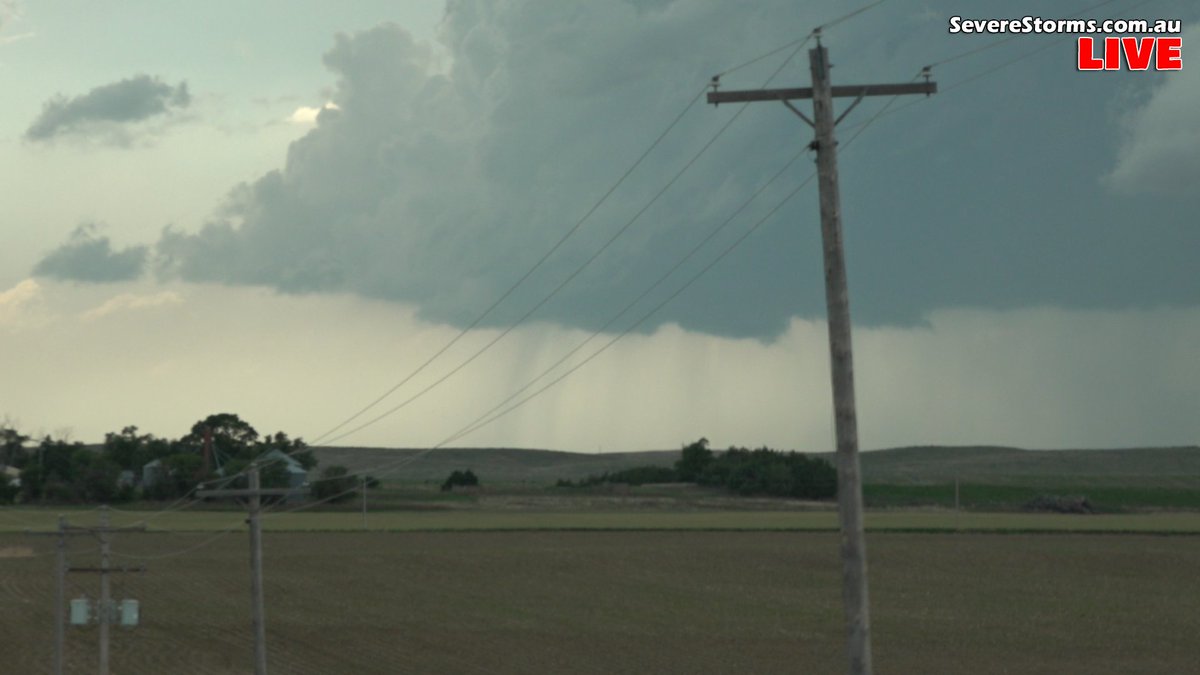 DanielShawAU's tweet photo. This is the current view of the tornado warned storm near Haigler, Nebraska. Watch live via: https://t.co/ekNHDZ6owe  @NWSGoodland #newx https://t.co/lWUMRK3JcS