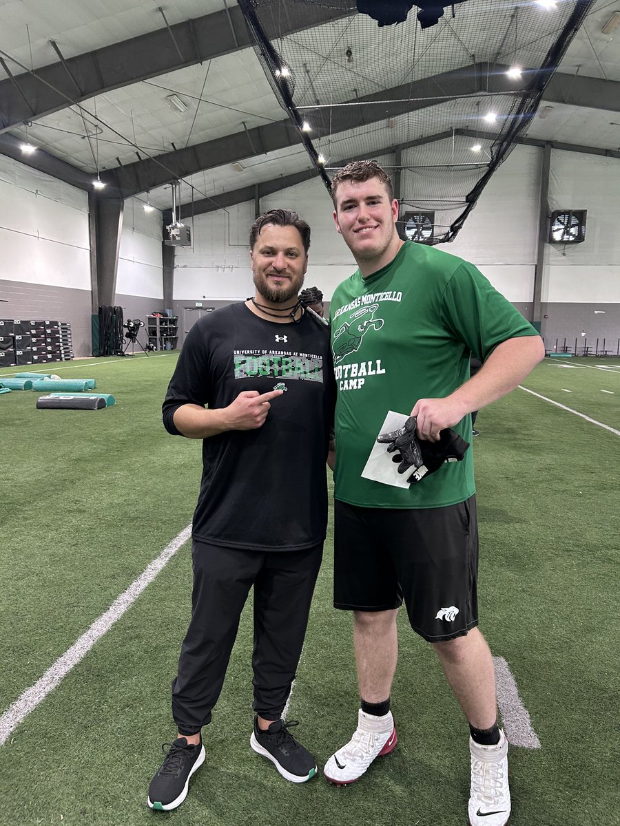 PoeBrady74's tweet photo. Had a great time at the @WeevilFootball camp today. The competition was strong, and I enjoyed getting quality reps throughout the day. I also had the opportunity to talk with @SamMoraJr, @Coach__Hinson, and @CoachGGoff and received some great feedback. Looking forward to staying in contact and getting back on campus soon! 🔥🏈
#aintnothingmoreevil #EatEmUp 

@LanceClark3 @CoachGibson96 @CabotFB @CoachVert @CabotAT @tctabler @PrepRedzoneAR