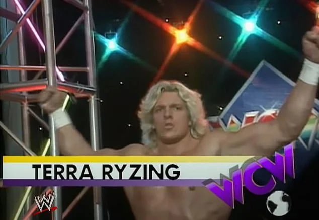 jsnydes37's tweet photo. @90sWWE https://t.co/SOUqM9yUeS
