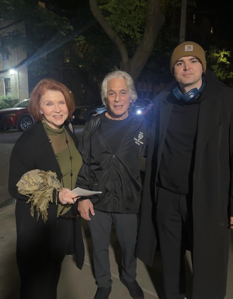 ClubLongfellow's tweet photo. Michael and Tony Danza stun on instagram 

via thejaneseaman https://t.co/j3xC1cagqa