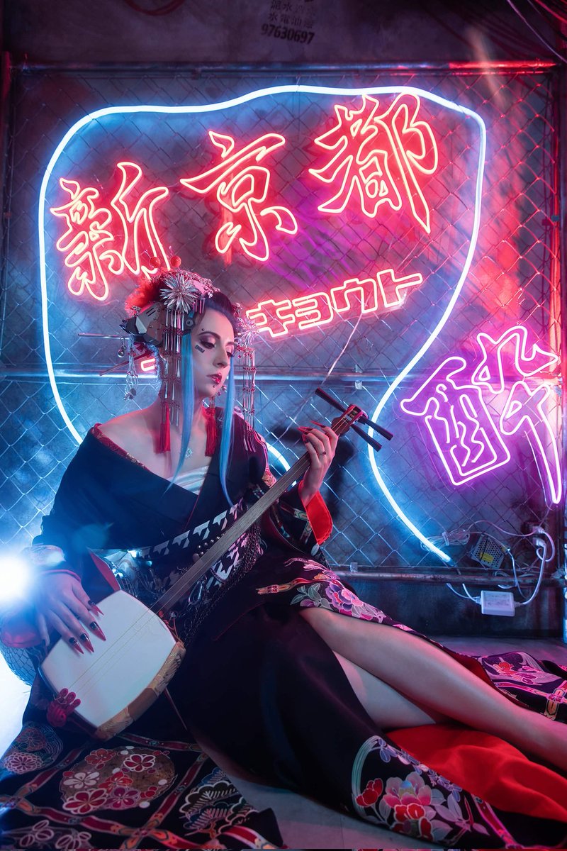 FlexecutionOW's tweet photo. My wife and I had a photoshoot done in Kyoto and we got the pictures! It was so much fun and my wife is so HOT https://t.co/oK3nLcLlA7