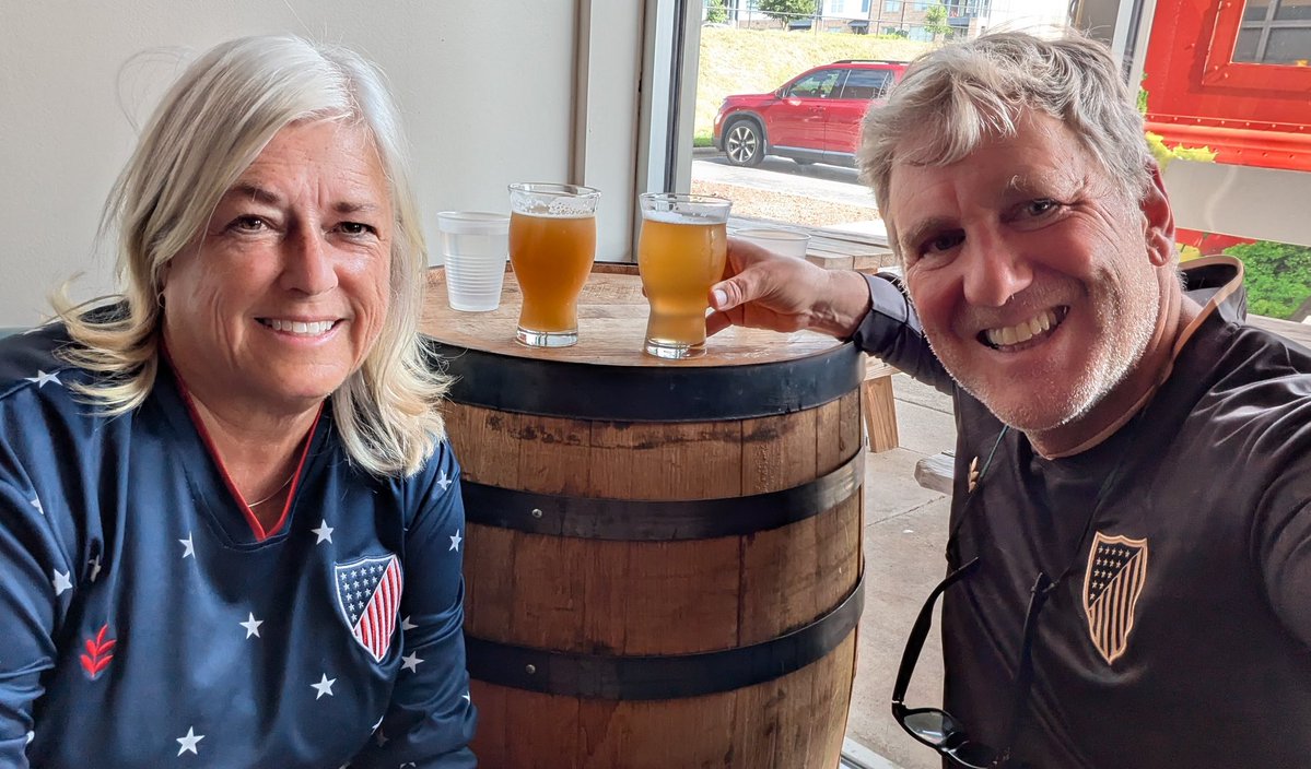 BvbSpurs's tweet photo. Made it to Charlotte repping @olive_york and the @USMNT   Let's see how we handle Senegal, then see you in Chicago https://t.co/0NSmRi425X