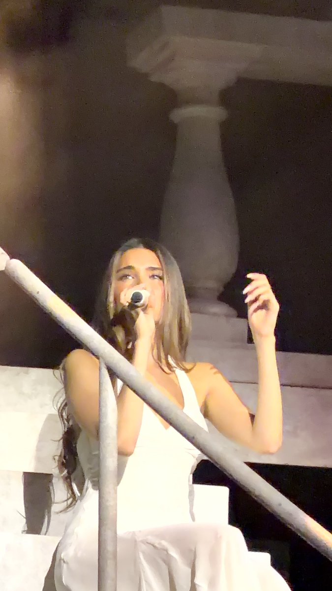 amdluvsmadi's tweet photo. aabest night ever https://t.co/x4BU7FeyGX