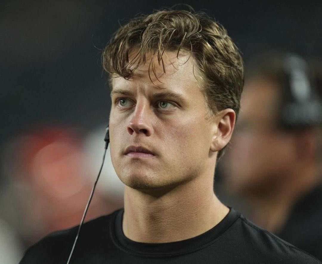 goodgirlfaith13's tweet photo. 103 days until Joseph is on our screens playing football again. https://t.co/zTITd3C8yu