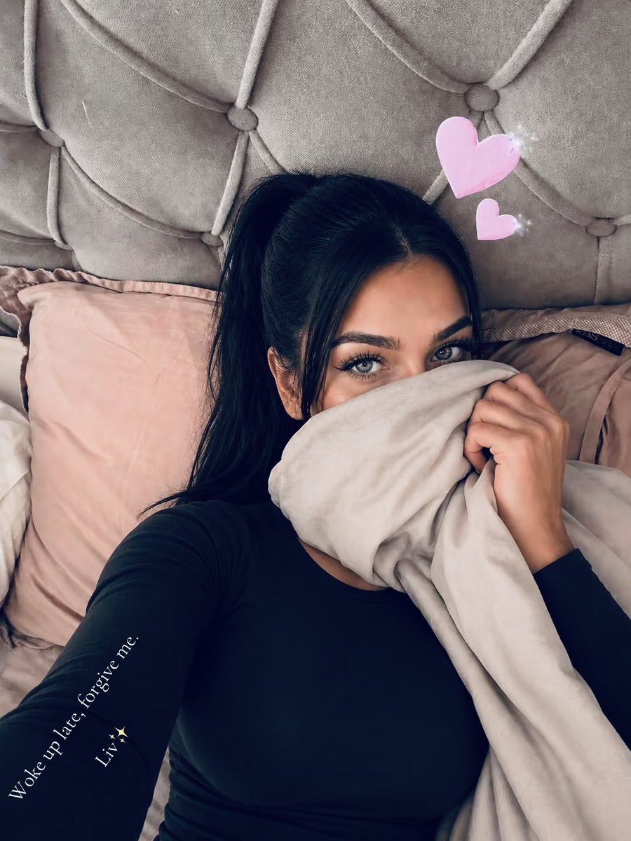 LIV ✨ tweet media