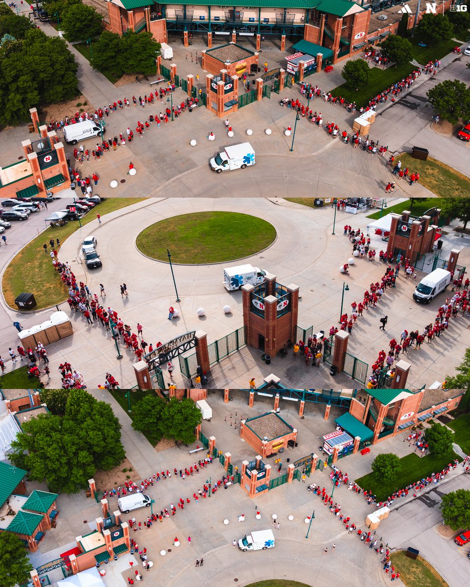 HuskerBaseball's tweet photo. POV: you fly over the best fan base in college sports https://t.co/CmXoaqcpxQ