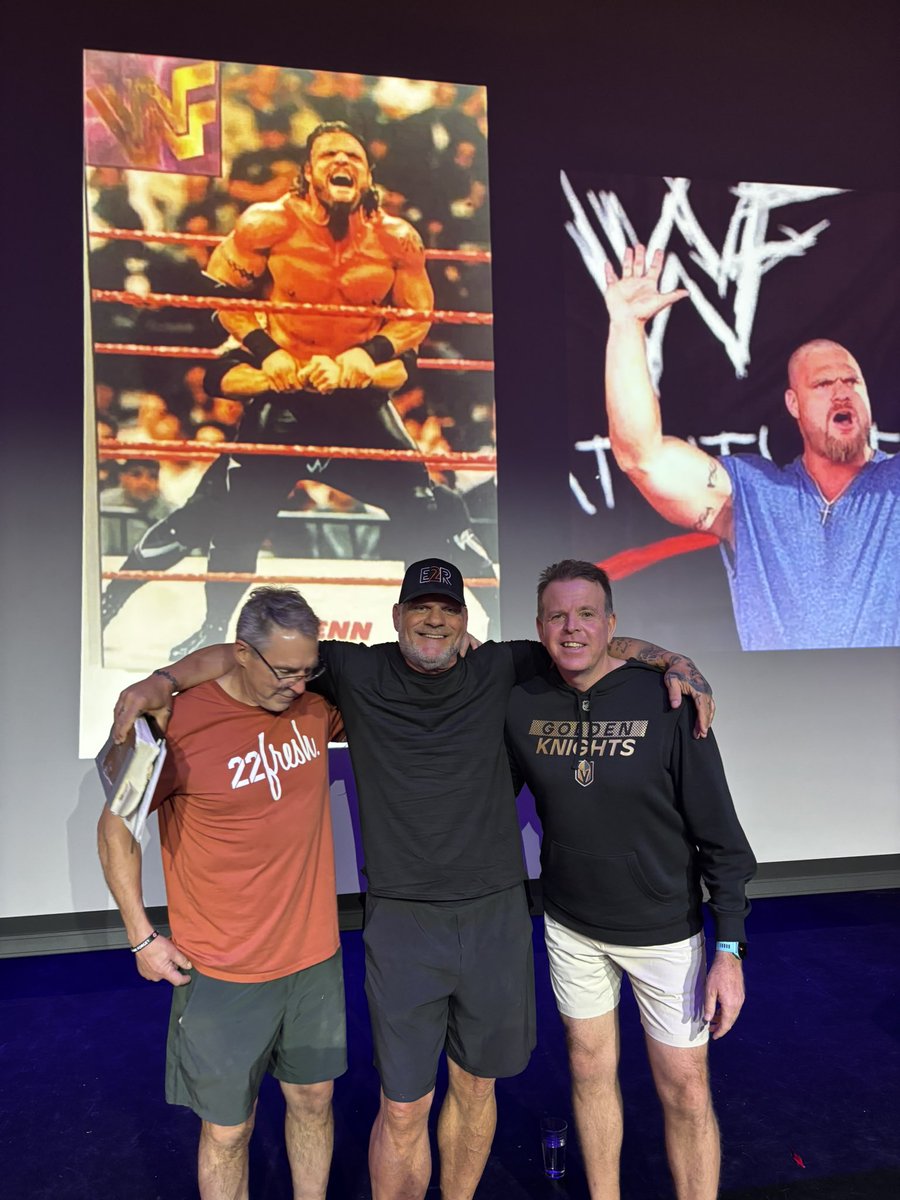 pedersenrecover's tweet photo. WWE &amp; CFL great @GlennKulka68 stole at the show with his keynote at Regina’s Youth Battle For Recovery!! 💪🏼☀️🍉
#RecoveryWarriors #RecoveryWorks https://t.co/etdGbyVIN7