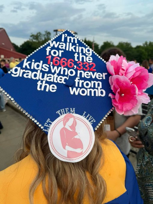 LifeNewsHQ's tweet photo. Love this pro-life graduation cap that represents the babies killed in abortions who won't get a chance to graduate this year. https://t.co/lRXH12WAjz