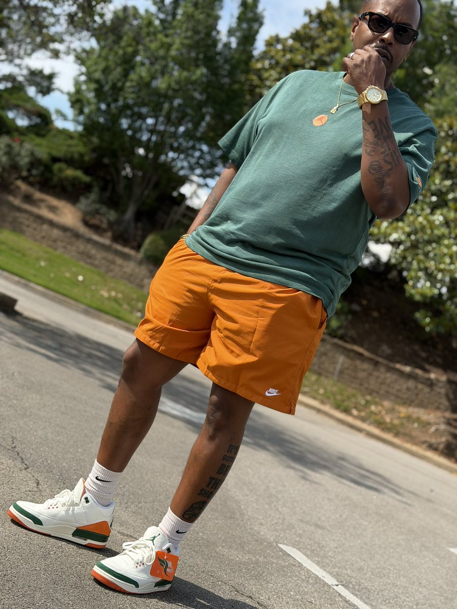 Mokicks1986's tweet photo. 🍊 @solefly @jumpman23 @nike 

#solefly #jordan3solefly #jordan3 #snkrskickcheck #nike https://t.co/Y3MNv45I7n