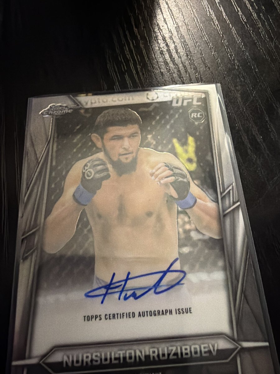 JaayKings's tweet photo. @OctagonFocus brooo look what i pulled 😎 letss goooo lol https://t.co/EFN18vwn71
